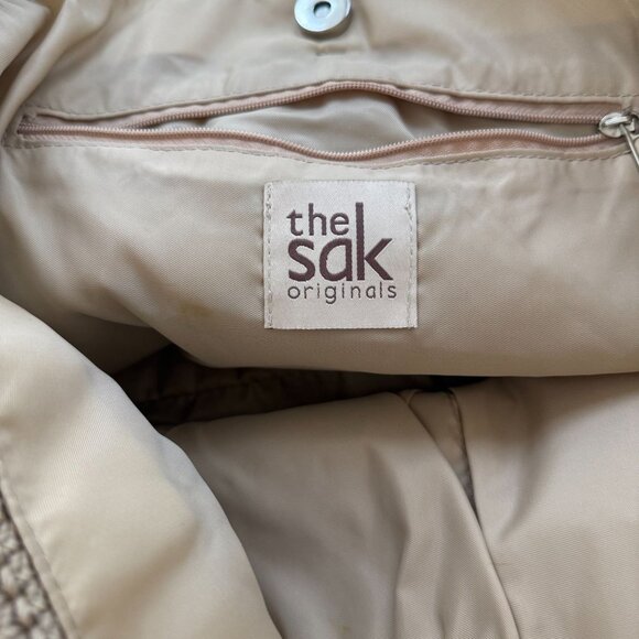 The SAC Beige Crochet Tote Shoulder Bag Pink Flower Accent - Picture 7 of 8